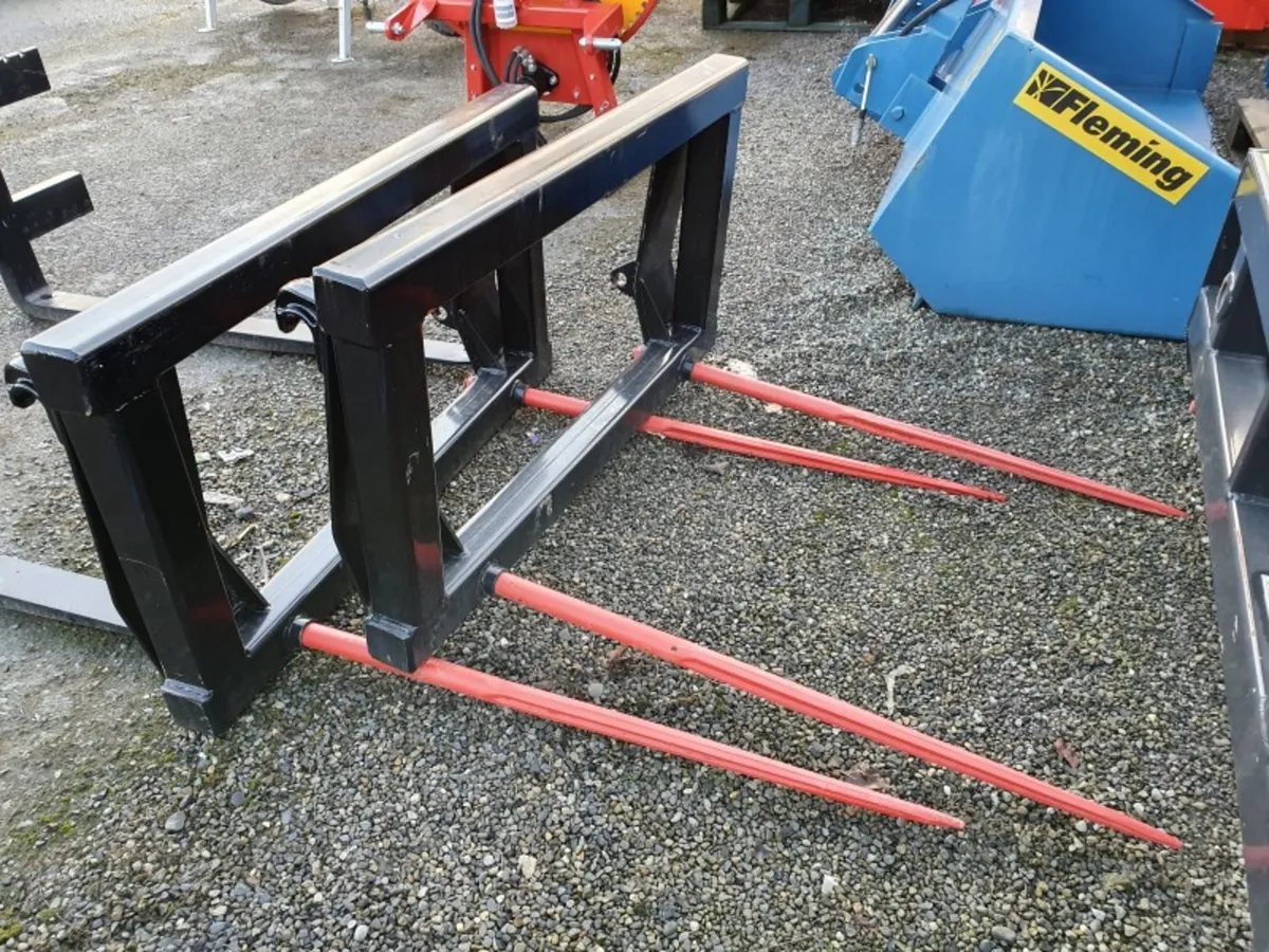 Front Bale Spikes with Euro brackets