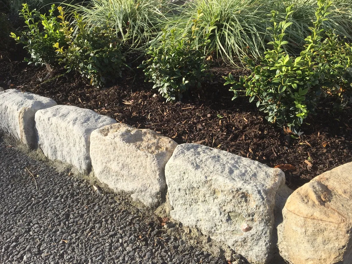 Old Salvage  Windsor Grey 6" Kerbs 20 m deal €369! - Image 3