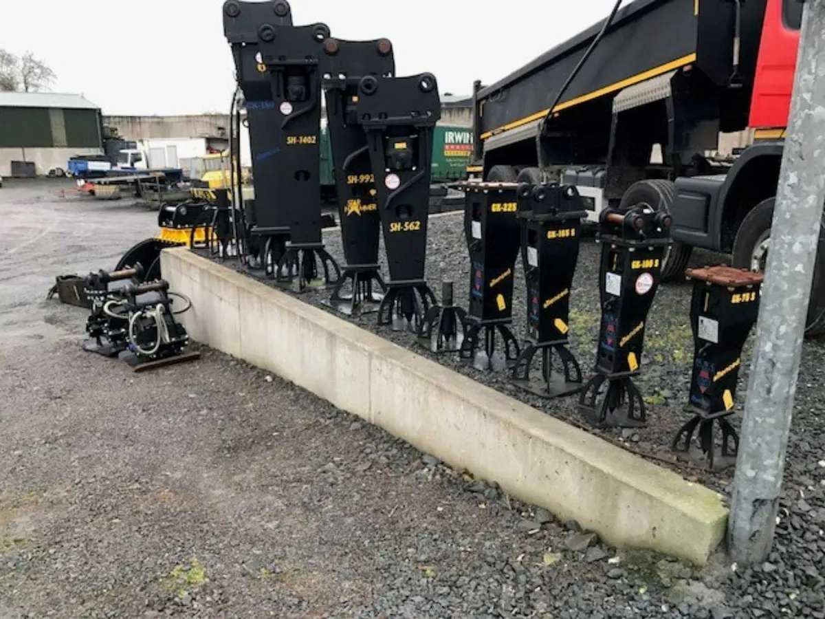 RockBreakers, Crushing Bucket At Unbeatable Prices - Image 1