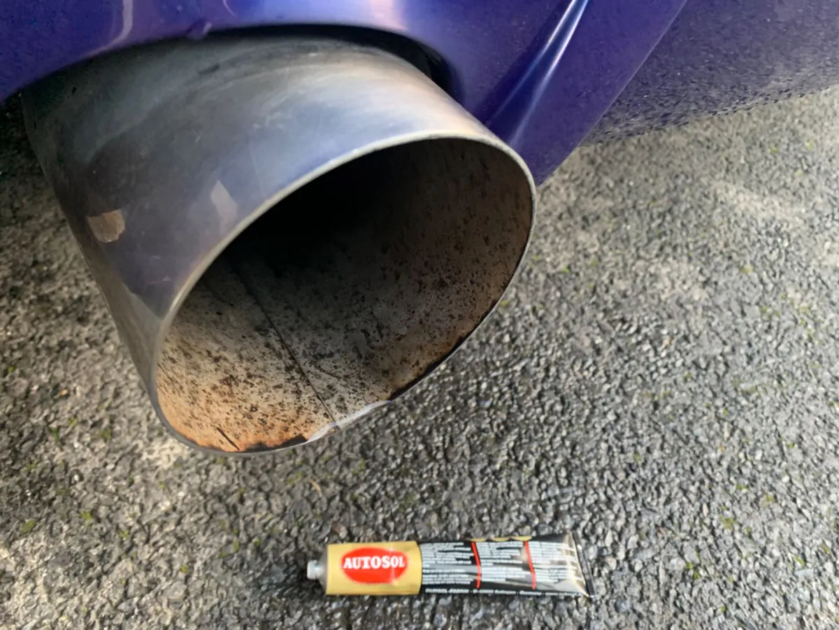 Autosol metal polish - Image 1