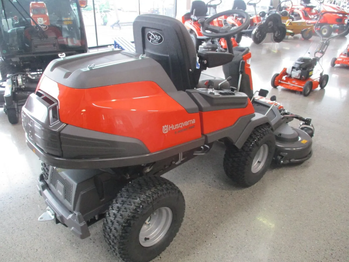 Husqvarna front deck rider mowers - Image 2