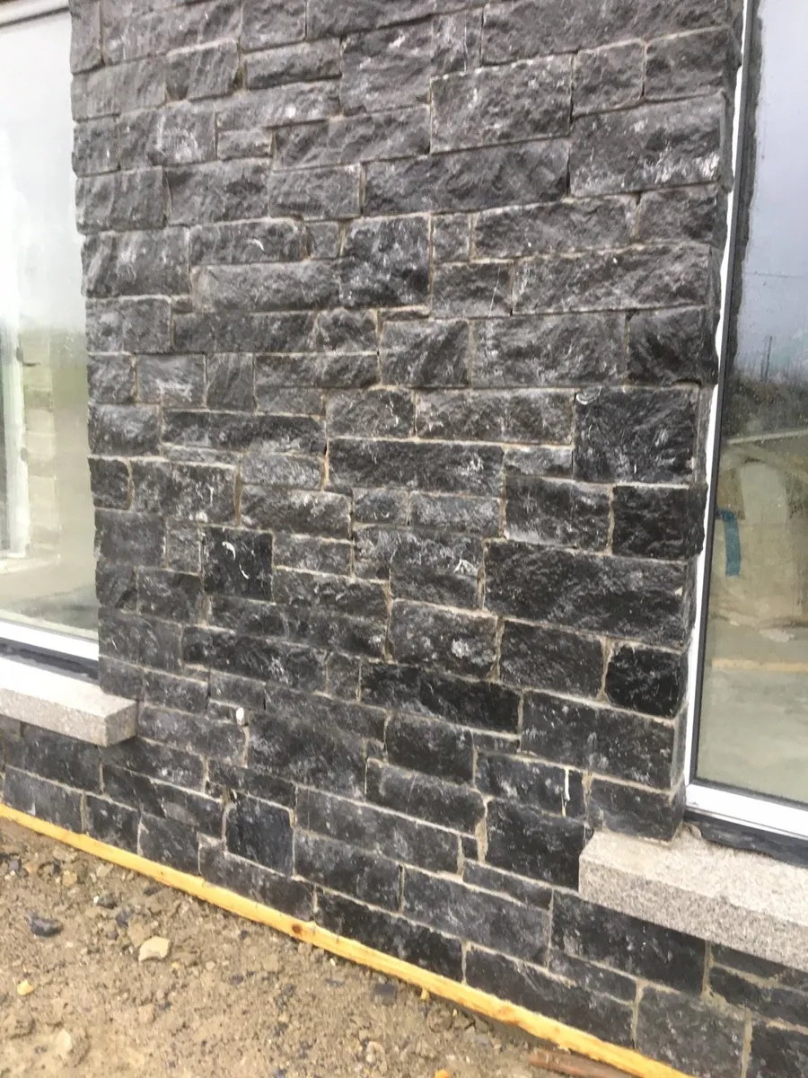 Thinstone Kilkenny Blue Limestone Cladding 40mm - Image 1