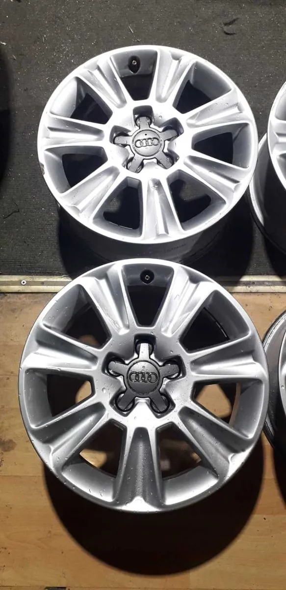 Audi A1 Original 15 inch Alloy Wheels - Image 4