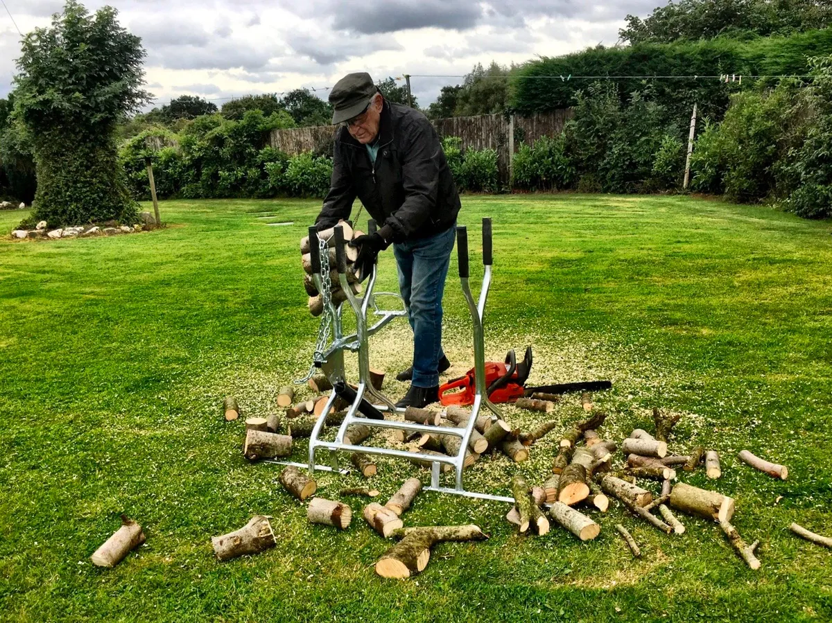 Log Holder - Kavanagh Eng. - Image 1