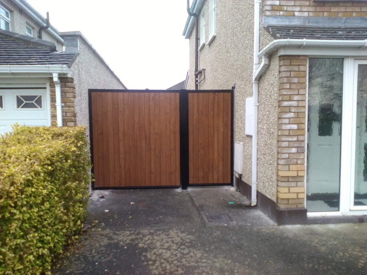 Gates In Kildare - Image 3