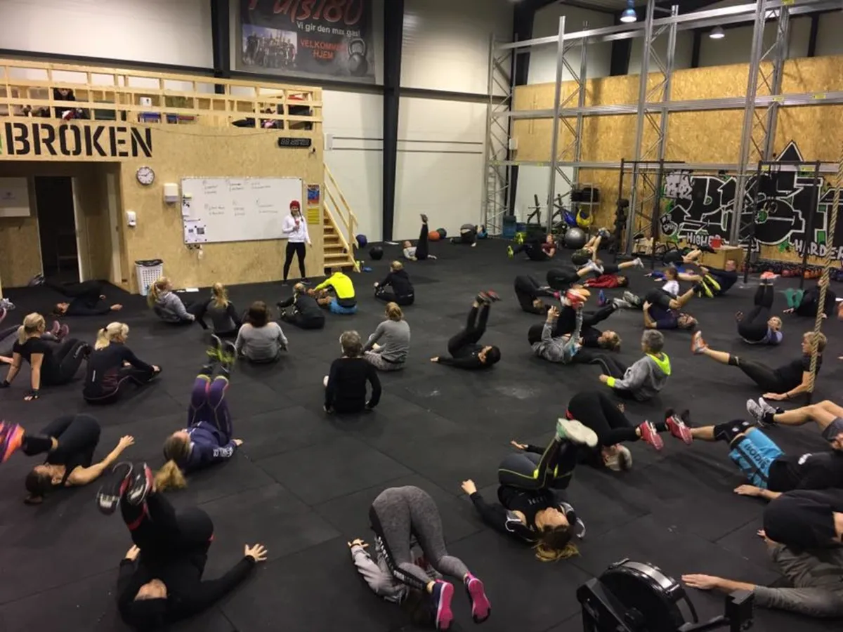 Gym rubber flooring mats - Image 2