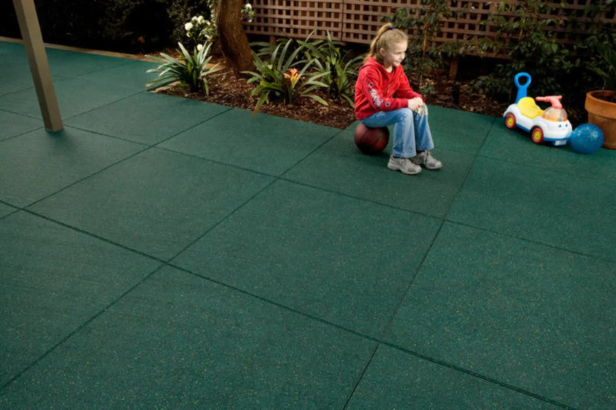 Playground rubber safety mats - Image 1
