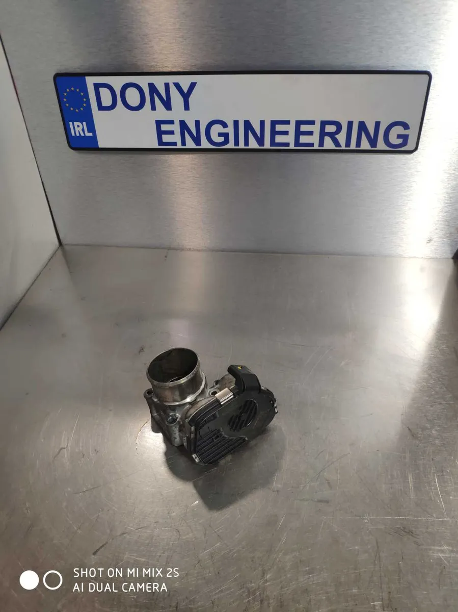 THROTTLE BODY 0280750612/35100-2A600 - Image 1