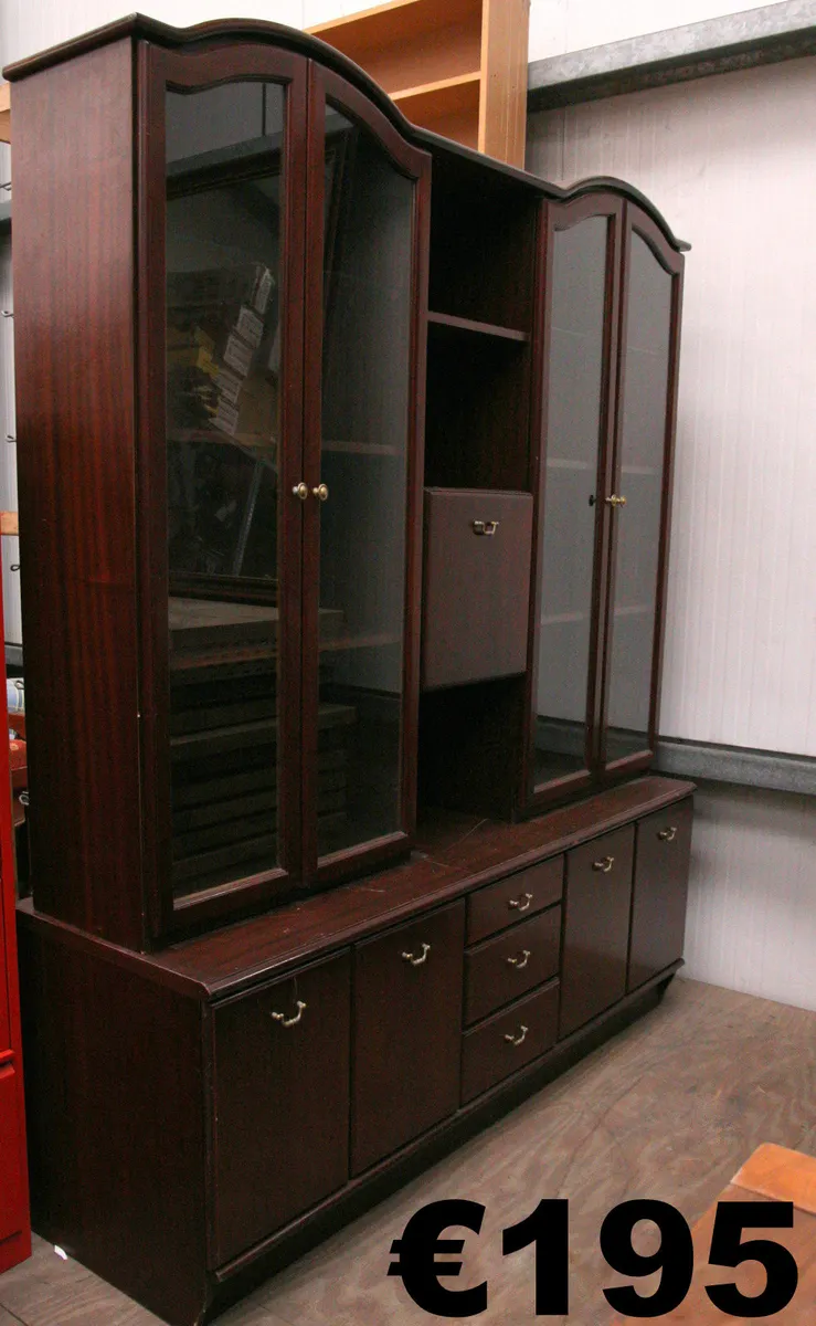 Display cabinets - Image 4