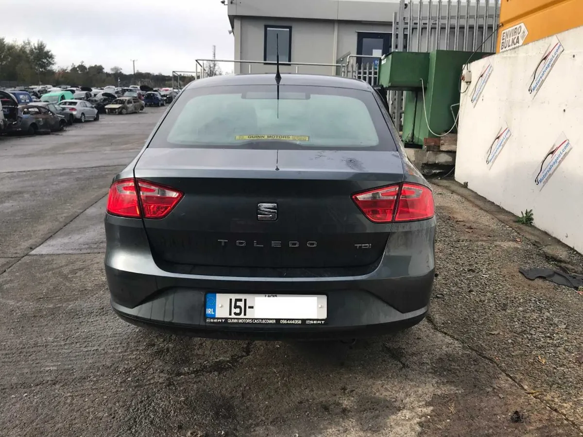 Toledo Seat 2015 - Image 2