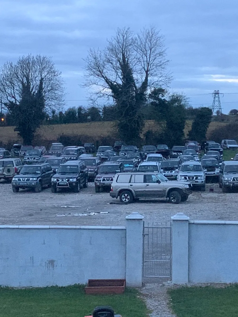 Nissan patrol breaking - Image 4