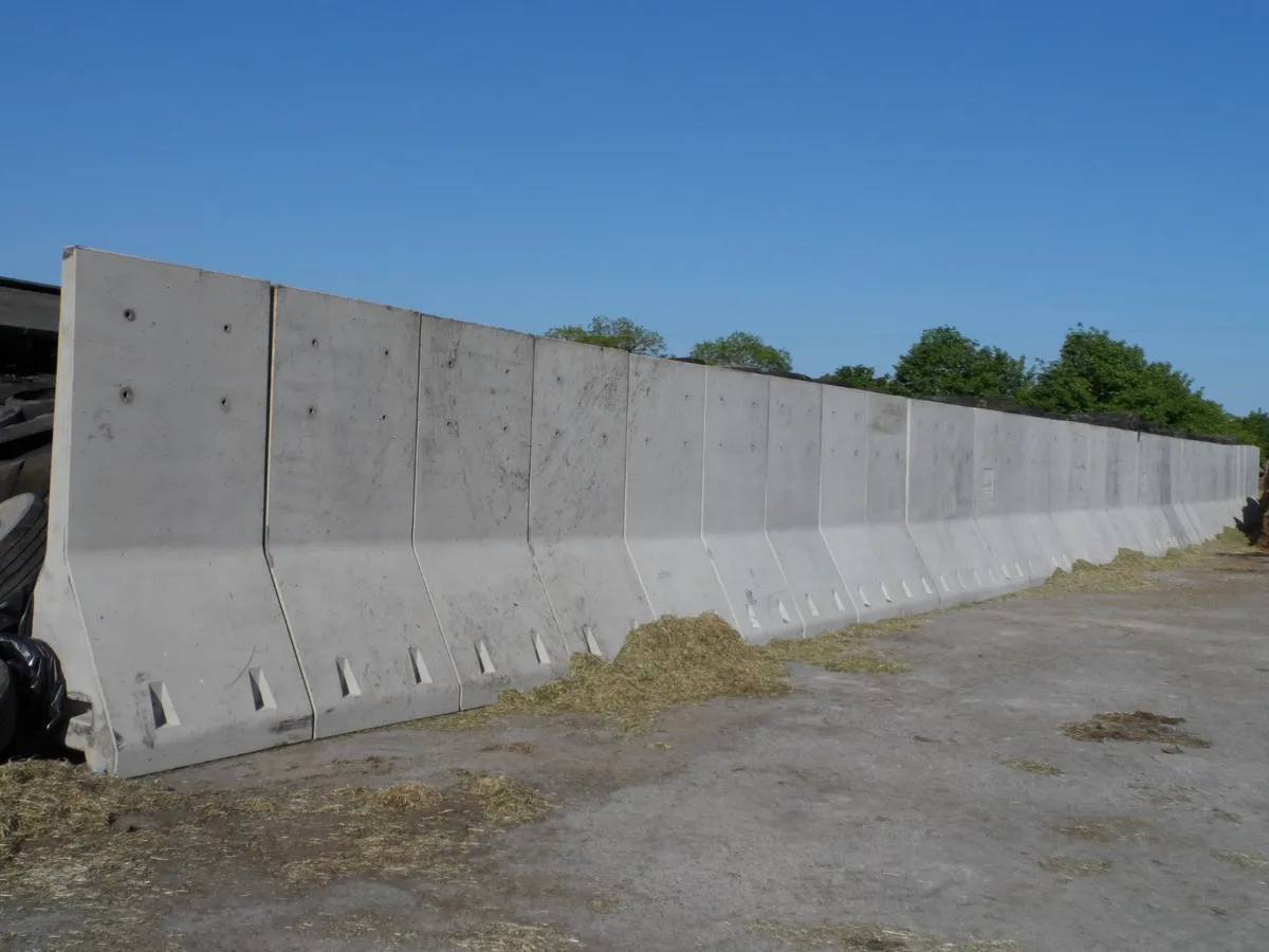 Precast Concrete Maize L-Walls/A-Walls - Image 3