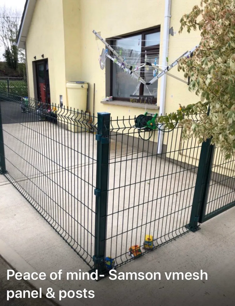 ‼️‼️ BIG BIG SALE ON‼️‼️ Child & Pet Safe Fencing - Image 1