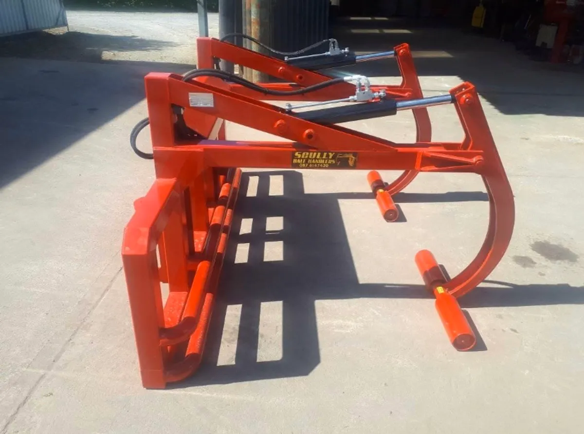 Scully bale handlers elephant trunk - Image 1