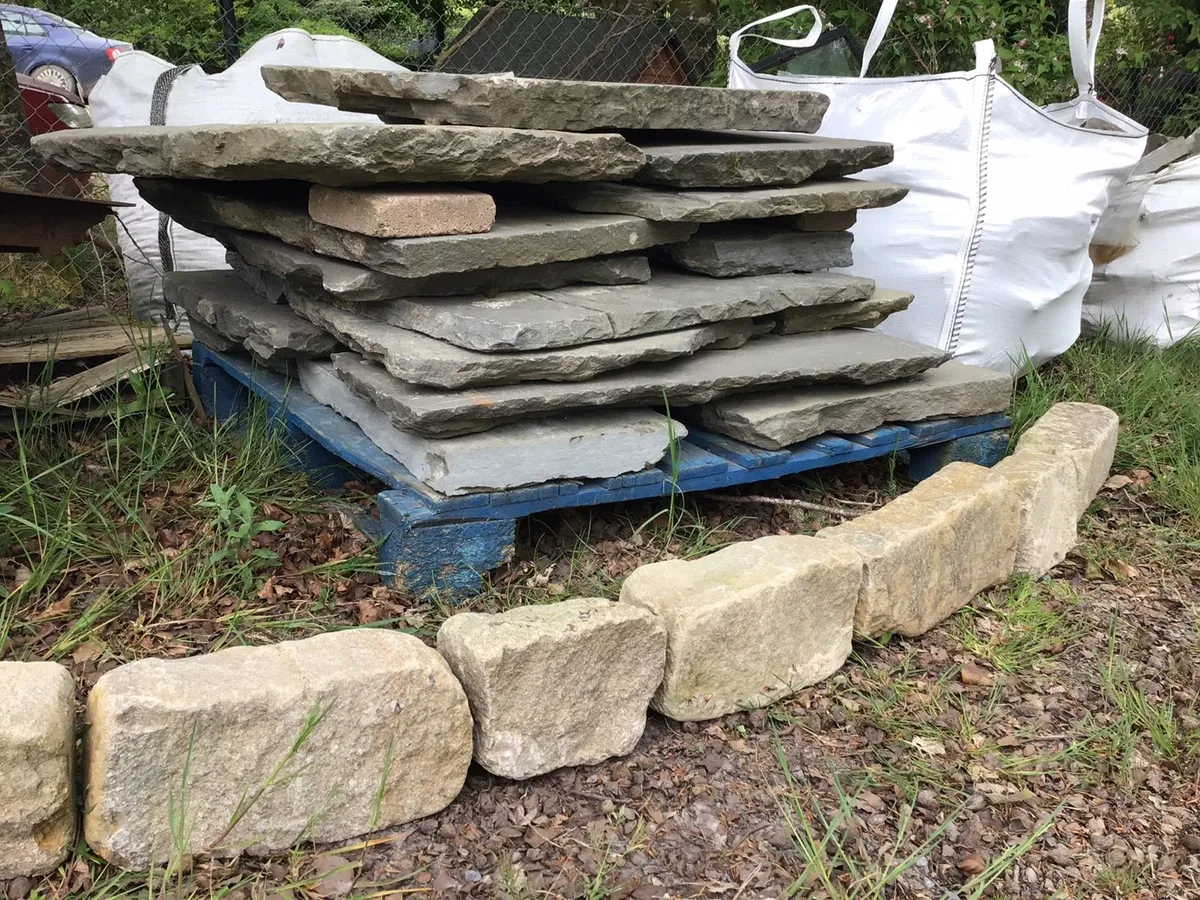 Salvage 6" Grey , Black or Brown Driveway Kerbs - Image 1