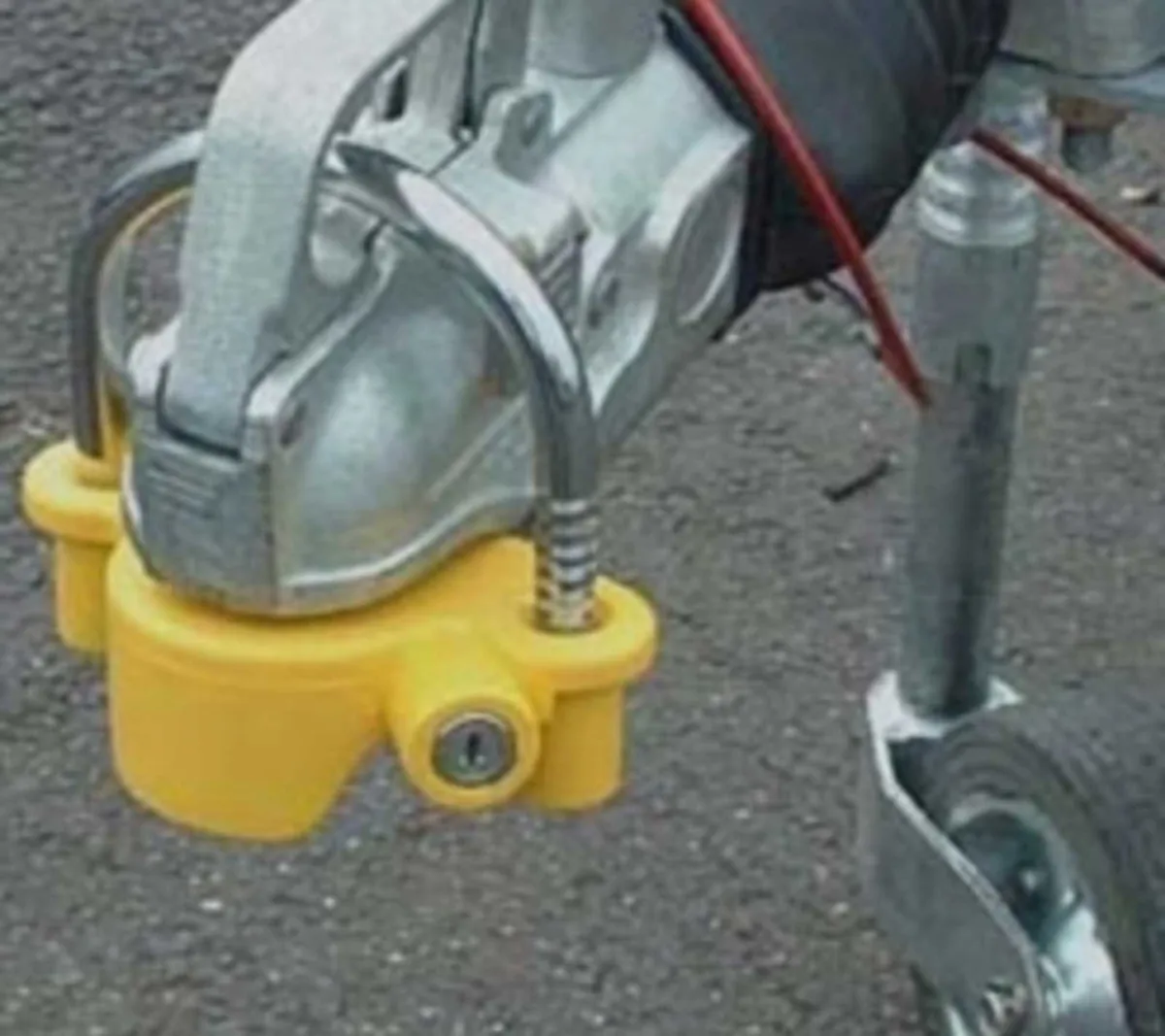 Trailer Hitch Lock - Image 1