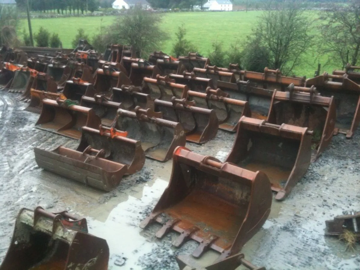 Machinery Buckets - Image 2