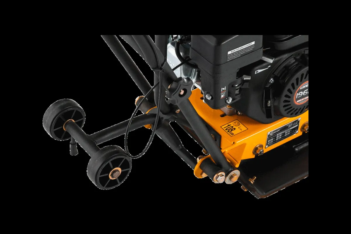 Lumag RP 300 HPCA  compactor plate - Image 4