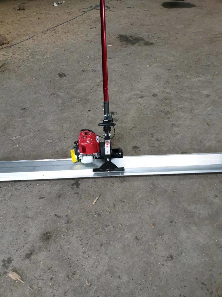 HONDA Concrete Screed @ MIDLANDSITESUPPLIES  IE - Image 3