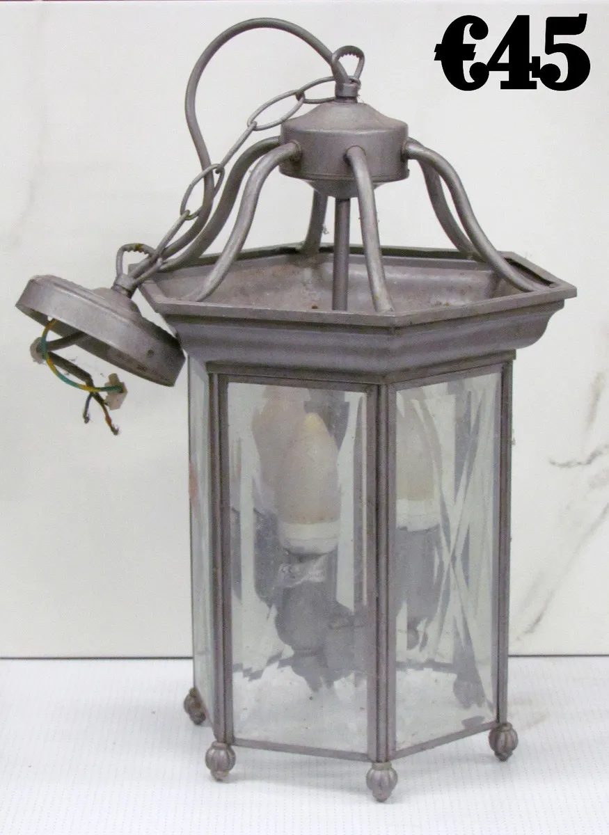 Wall & ceiling lights - Image 2