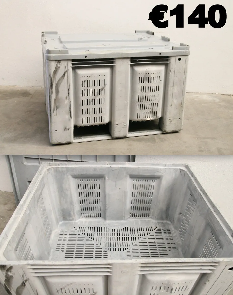 Bottle Skips, Storage Containers & barrels - Image 3