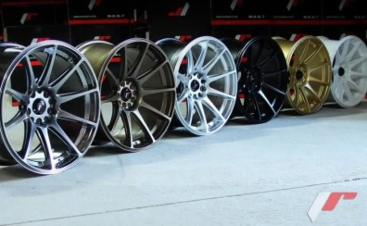 JR11  JAPAN RACING ALLOYS - Image 2