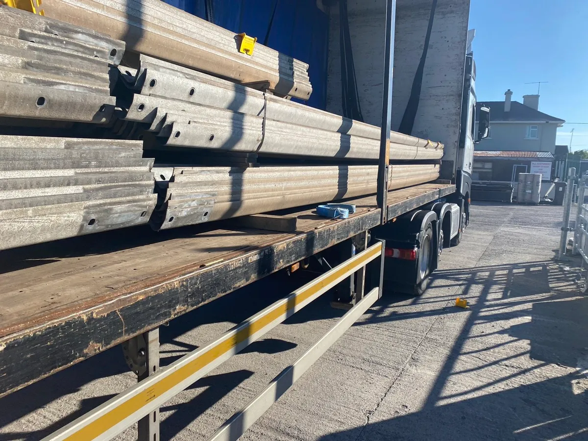 Crash Barriers - Image 3