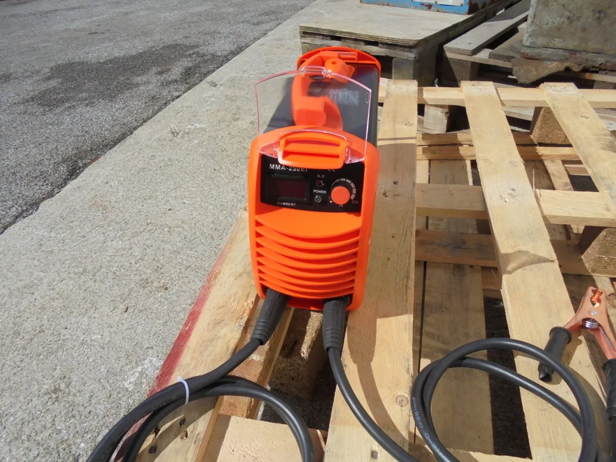 250 inverter welders - Image 1