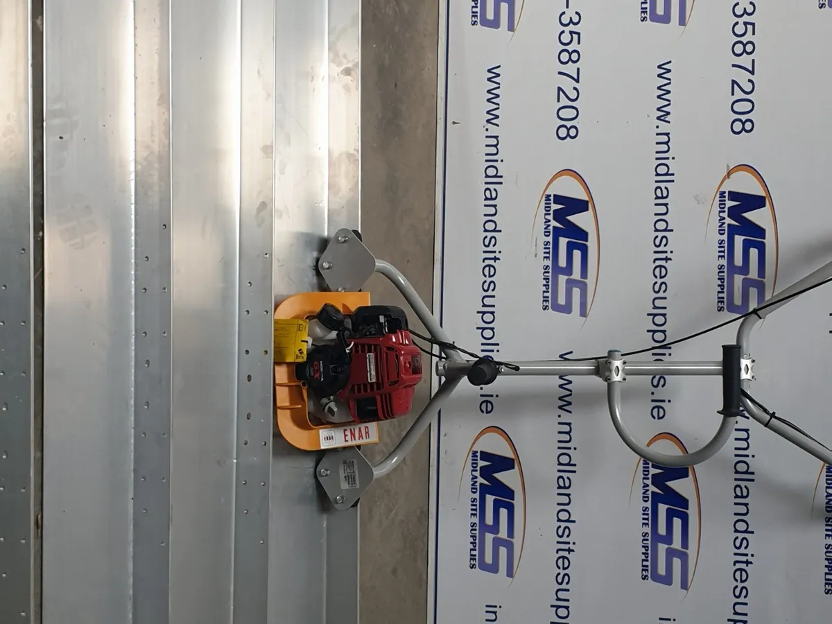 Concrete roller on sale @ midland site supplies - Image 2