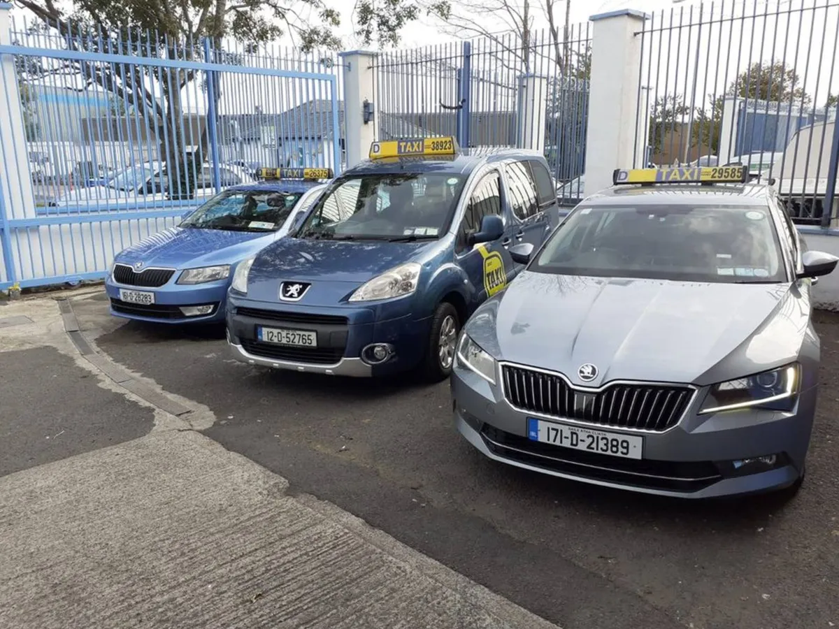 Taxi rental complete package - Image 2