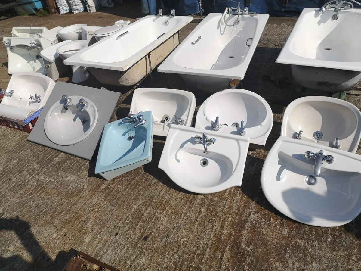 sinks and baths - Image 1