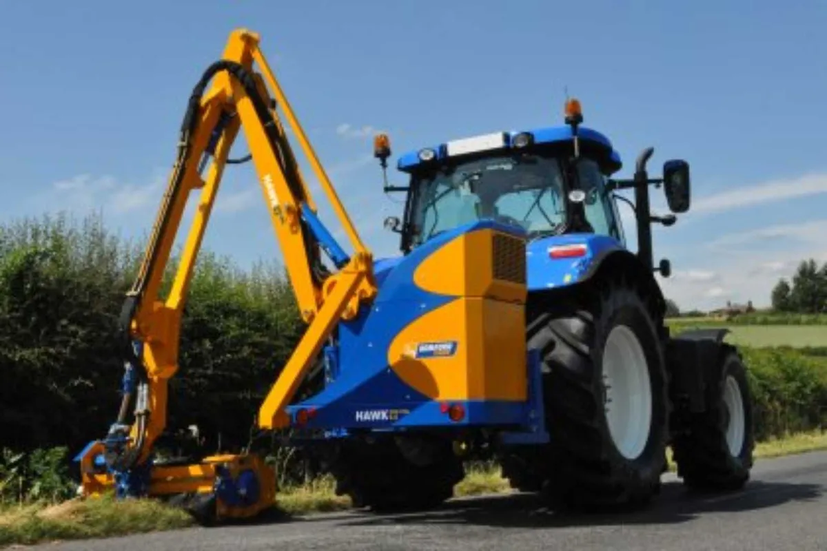 BOMFORD HEDGECUTTERS AT KEHOE BROTHERS - Image 2