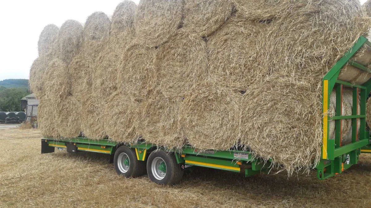 #1 for bale/potato box trailer hire. - Image 2