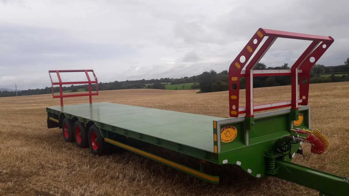 #1 for bale/potato box trailer hire. - Image 3