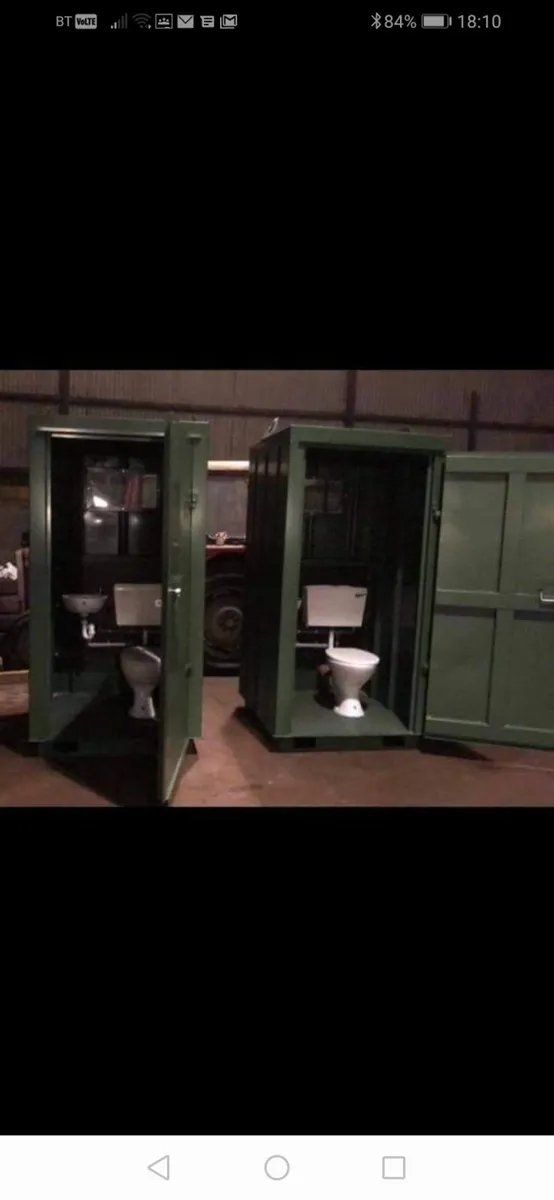 4*4 mobile site toilet - Image 2