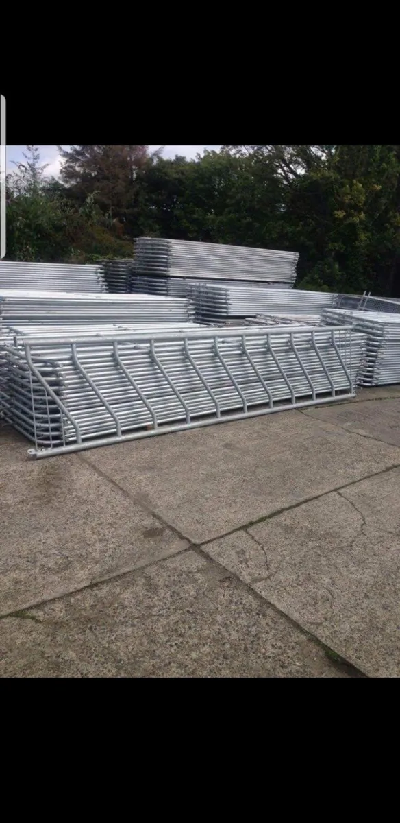 Buffalo steel products,,cattle barriers - Image 3