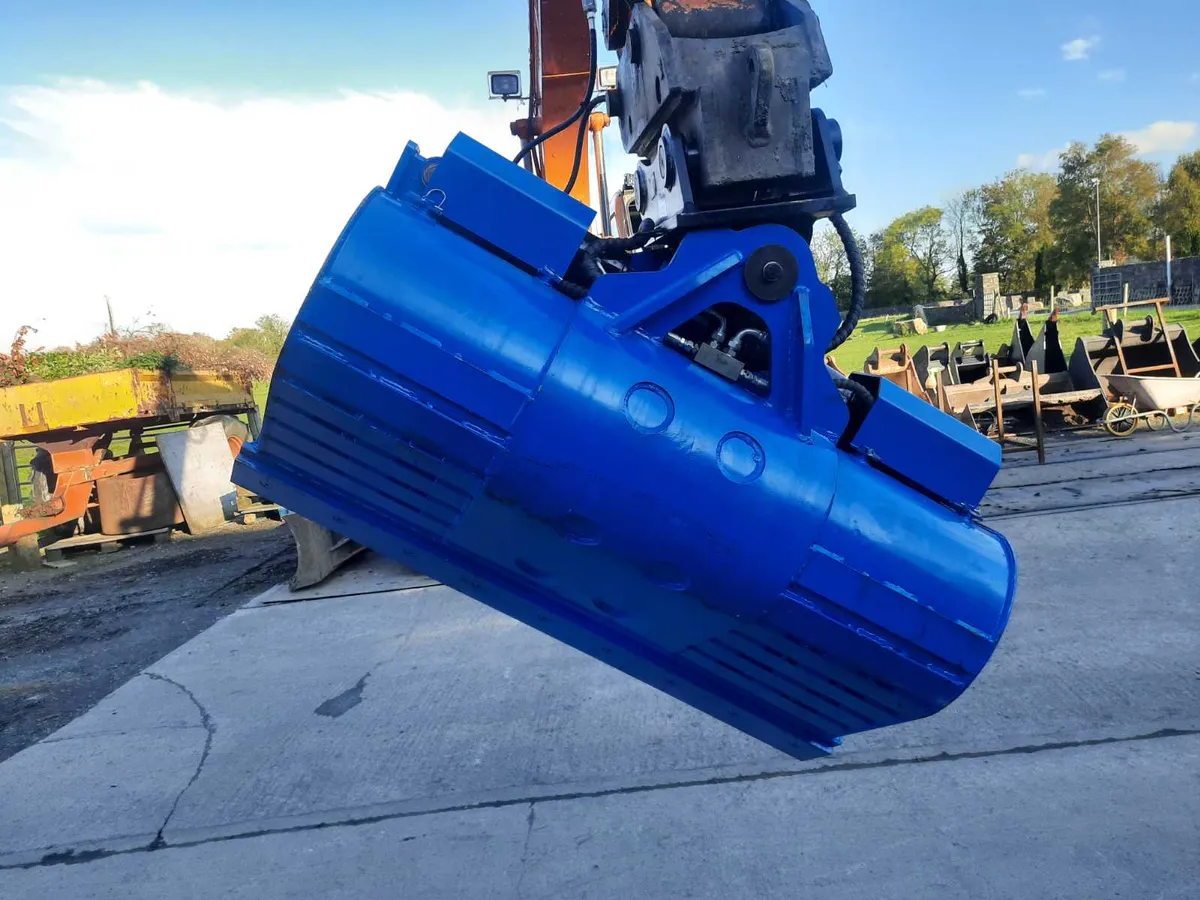 Hydraulic tilt buckets - Image 3