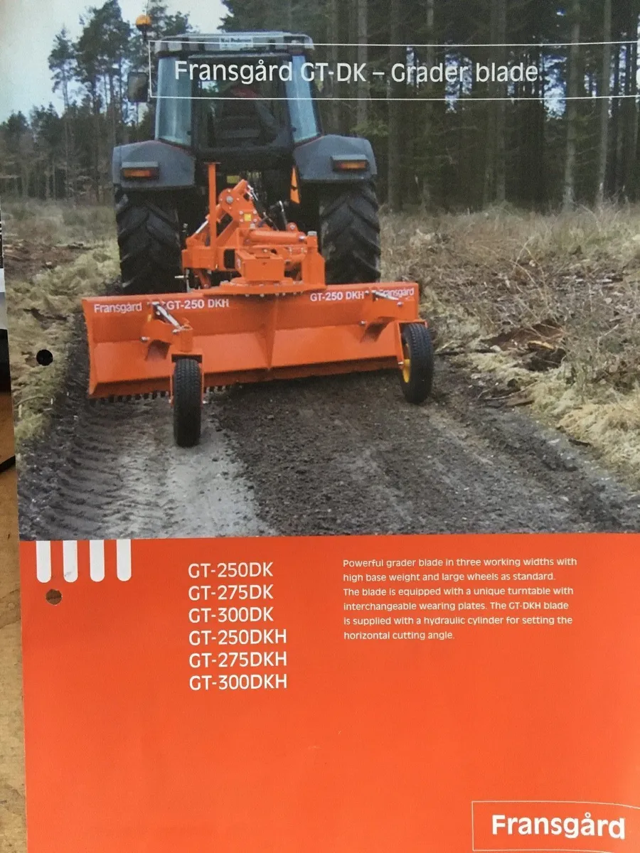 Fransgard DKH 250 & 275 road grader - Image 3