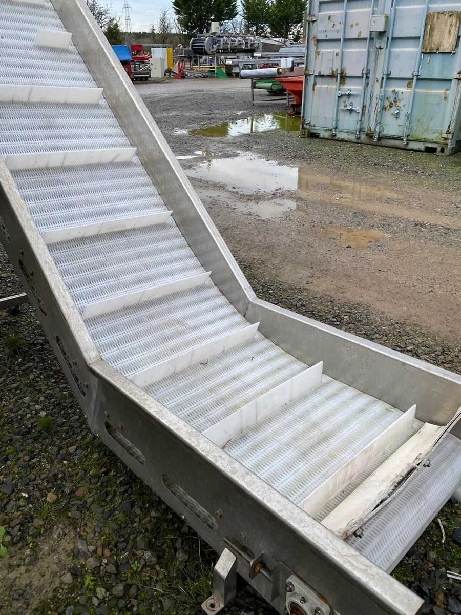 Conveyor Conveyors Stainless Steel inclined - Image 1