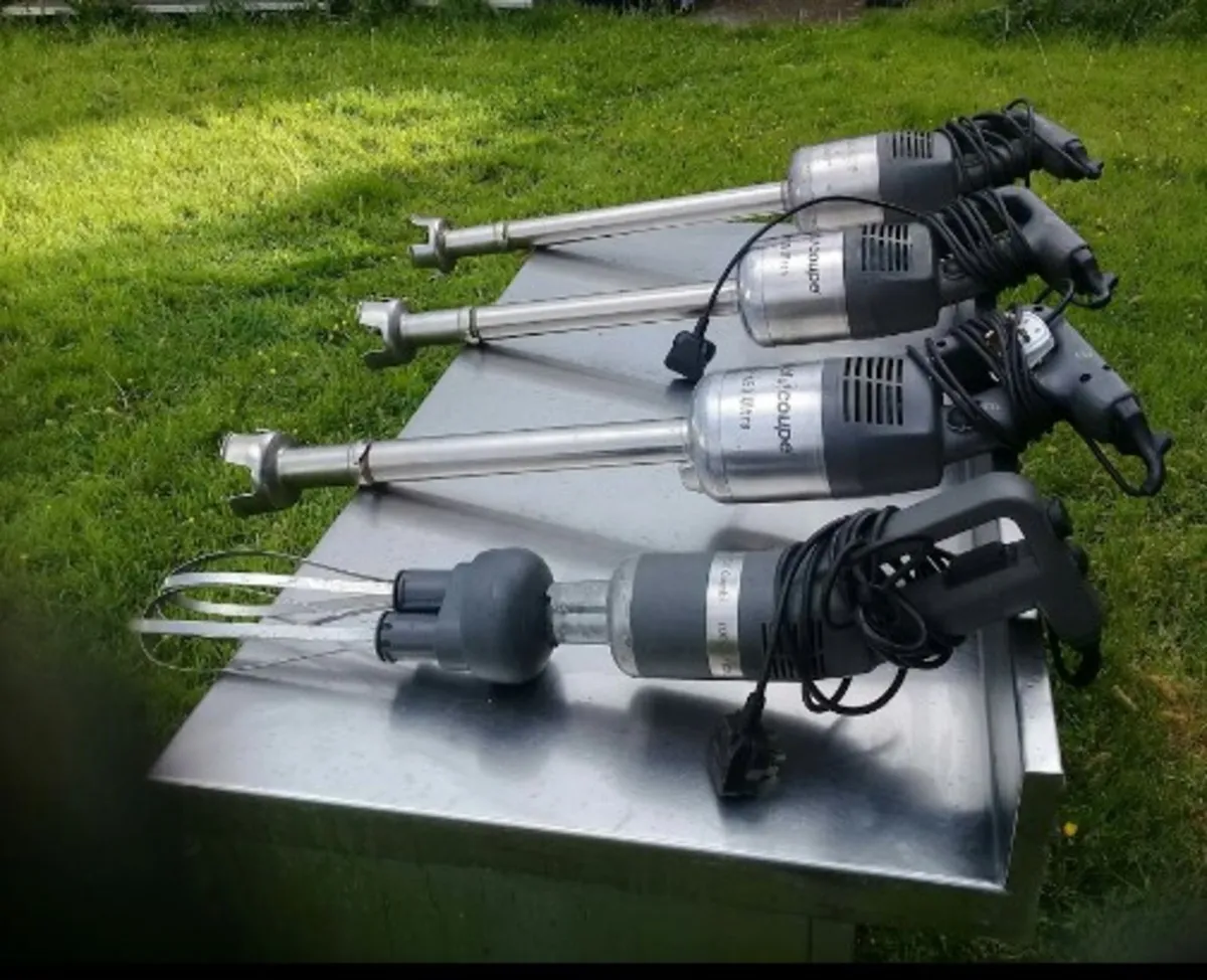 Robot coupes galore - Image 4