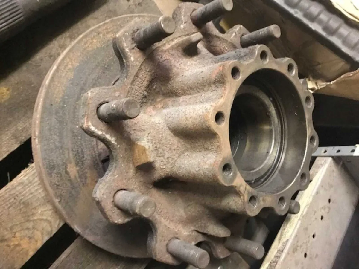 Second Hand Hubs - Image 1