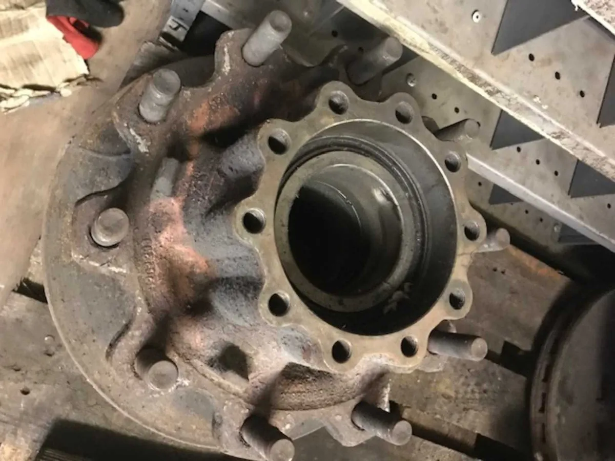 Second Hand Hubs - Image 2