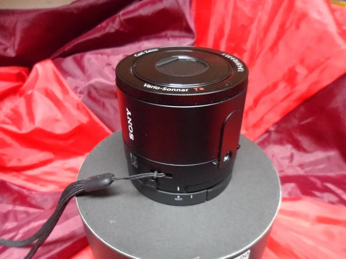 Sony Cybershot DSC-QX100 Lens - Image 2