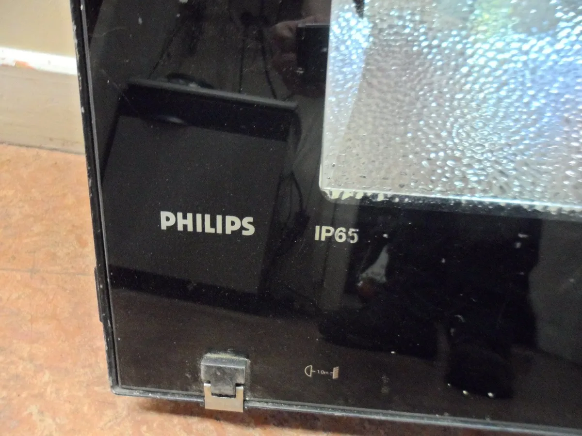 Philips Flood Light - Image 2