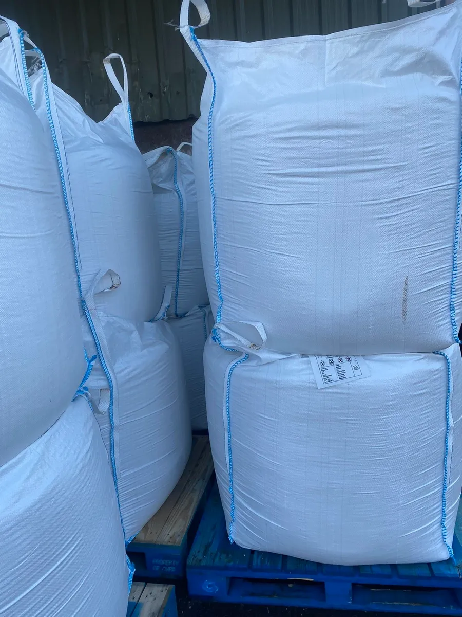 One tonne bags - Image 1