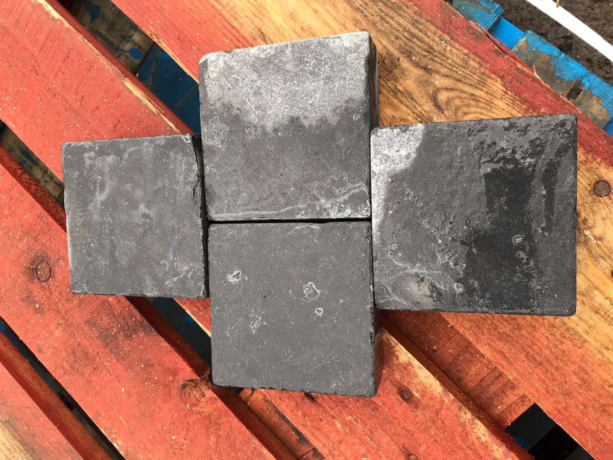 Tumbled Limestone cobbles - Image 2