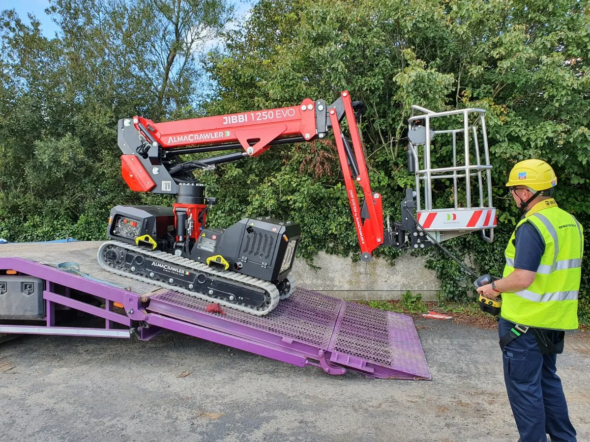 Almacrawler Rough Terrain Tracked Platforms - Image 4