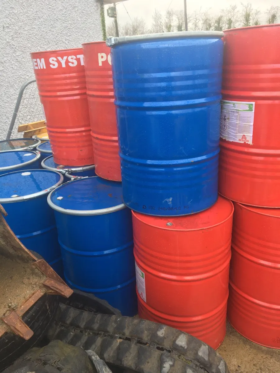 Barrels and ibc tanks for sale - Image 3