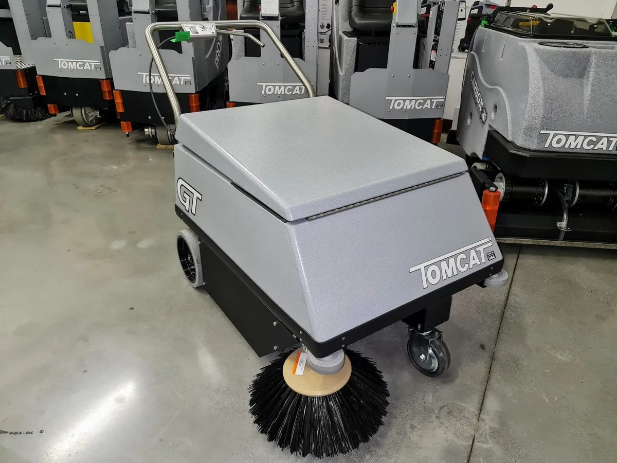 Tomcat GT Heavy duty walk behind weeper - Image 1