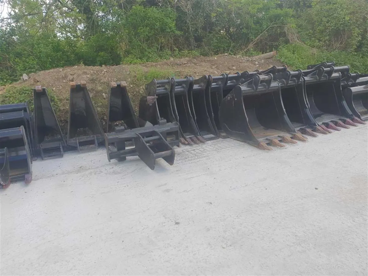 150 NEW BUCKETS IN STOCK - Image 4